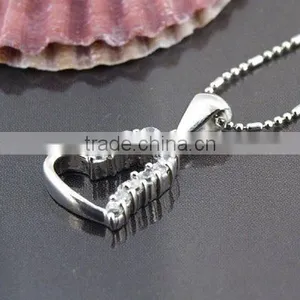 Silver Gift thumbnail-1