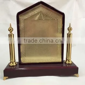 Hot Sale United Arab Emirates National Celebrative GOLDEN Wooden Shields thumbnail-4