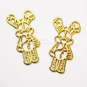Custom Multifunctional Hanging Metal Bear Animal Buckle Accessories For Kids For Gifts thumbnail-3