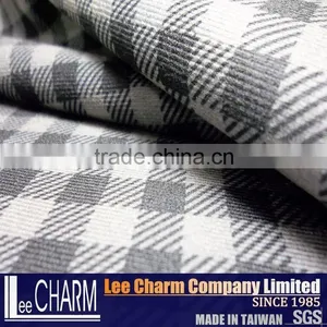 Houndstooth Check Fabric 60% Tencel 40% Cotton Blend thumbnail-1