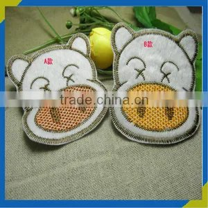 Fashion Custom Lively Peafowl Embroidery Sew Hook Patches thumbnail-4
