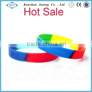 Hot Sell Silicone Bracelets Promotion Gifts Silicone Wristbands thumbnail-4