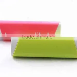High Quality Ultra-thin Mobile Power Charger for Phone thumbnail-1