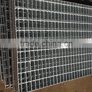 MATERIAL DIN17.100ST37,2 STEEL GRATING FLOOR MEDIUM thumbnail-2