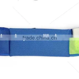 Waterproof Running Sports Waist Bag Outdoor Multifunctional Fasion Running Waist Band Bag With Earphone Hole thumbnail-5