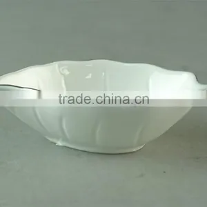 2016 Hot Sale Gold Edge Leaf-shaped Restaurant White Ceramic Dish for Wholesale thumbnail-1