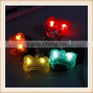 Fashion Bone Shape Pet Dog Cat Led Pendant Tag Safety Light Glow Light Up Collar Flasher thumbnail-3