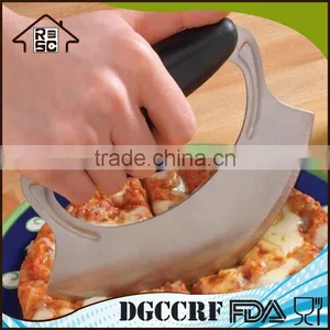 Rock-n-Chop Stainless Steel Pizza Vegetable Cutter With Silicone Handle thumbnail-6
