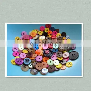 Natural Butterfly Pattern Gold Sewing Buttons for Coat thumbnail-1