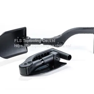 Snow Shovel thumbnail-1