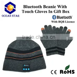 Bluetooth Beanie With Touch Screen Gloves in Gift Box thumbnail-1