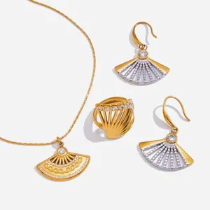 Sea Water Resistant Stainless Steel Necklace With 0.5 Micron TiN Layer thumbnail-4
