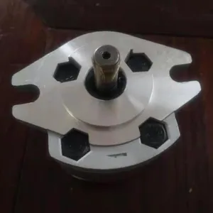 Hydraulic Pump thumbnail-4