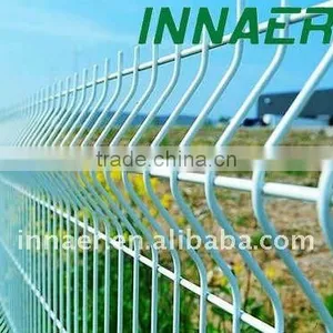 Galvanized Triangle Bend Welded Fence for Security Protection(factory) thumbnail-1