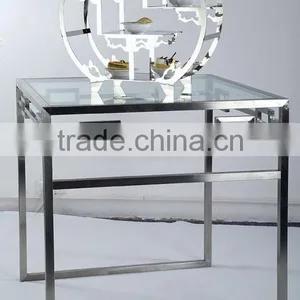 Round Garret Stainless Steel Buffet Display Shelf thumbnail-1