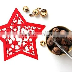 2017 Felt Red Star Drink Coaster for Christmas Table Decoration Made in China thumbnail-1