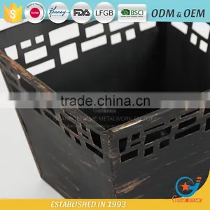 Galvanized and Iron Garen Good Plants for Pots Galvanized Flower Planters thumbnail-4