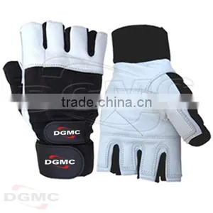Weightlifitng Wrist Wrap Gloves thumbnail-1