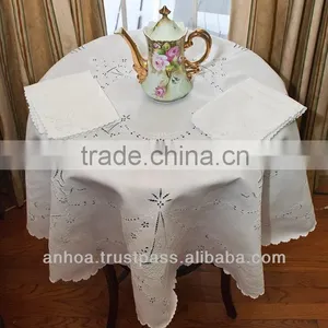 100% Cotton Round Table Cloth For Hotel or Restaurant thumbnail-1