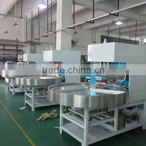 Round Turntable Radio Frequency Welding Machine thumbnail-2