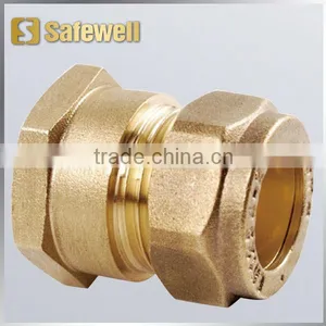 Compression Brass Fitting thumbnail-1