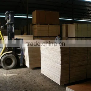 MR Glue High Quality Plywood thumbnail-1