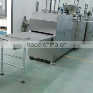Q111 One Shot Automatic Chocolate Moudling Machine thumbnail-6