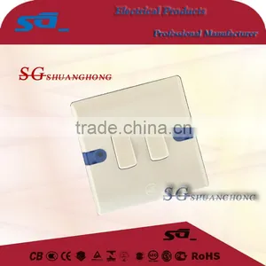 Africa 10A WALL SWITCH 13A Socket thumbnail-1