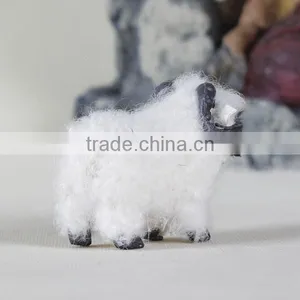 Handmade Giant Stuffed Animals Fake Fur Fabric Sheep Plush Toys thumbnail-1