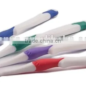 Hot Selling Plastic Kids Toothbrush With Cover and Disposable Head thumbnail-1