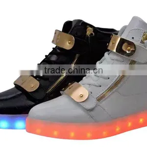 Boy and Girls LED Lights Sports Shoes thumbnail-3