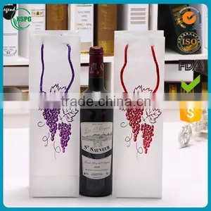 Eco-friendly Plastic Pvc Flat Bottom Decorative Wine Bag thumbnail-1