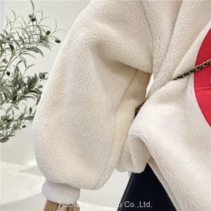 Fleece thumbnail-3