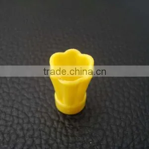 Plastic Flower Token thumbnail-1