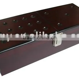 Wooden Double 15 Domino Set thumbnail-1