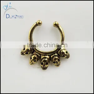 Fashion Septum Clicker Fake Alloy Nose Hoop Nose Rings thumbnail-1