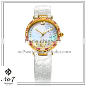 Gold Folwer Leather Shellfish Quartz Watch thumbnail-3