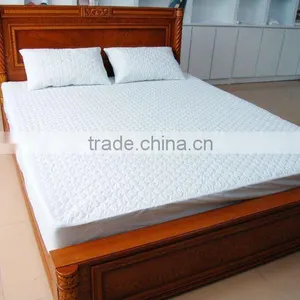 Quilted Mattress Protector thumbnail-1