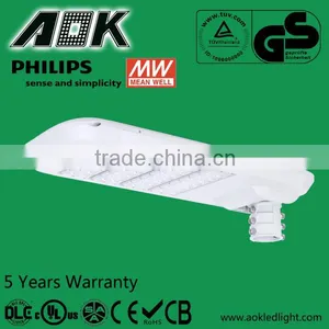 Outdoor Waterproof 8m 160w LED Street Lamp for Street thumbnail-1