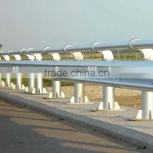 Columns Lightweight Highway Guardrail Post for Highway thumbnail-3