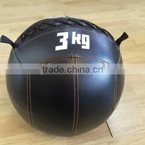 Crossfit Rubber Wall Ball thumbnail-1