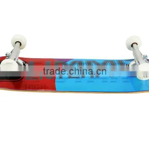 Traditional Maple Wooden Skateboards Complete thumbnail-2