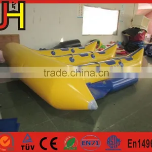 Durable 6 Seaters Inflatable Flying Banana Boat thumbnail-3