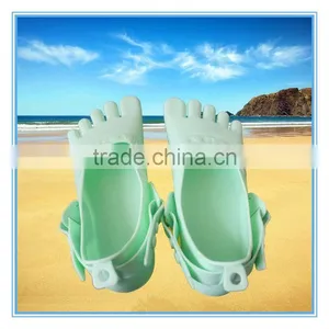 2015 Best Popular Five Finger Beach Shoes Wholesale thumbnail-1