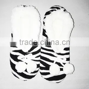 Womens Dip Dyed OMG Soft Faux Fur Plush Fleece Lined Footies thumbnail-1