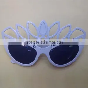 Party Decoration Glasses Halloween Glasses Crown Glasses thumbnail-3