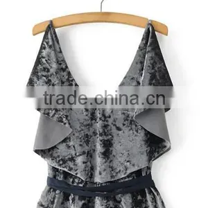 Runwaylover EY2382B Sexy Deep V-Neck 2017 Ladies Falbala Crop Tops thumbnail-5