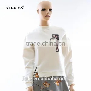 New Fashion Ladies Casual Sport Gym Shirt Autumn Embossed Printing Shirt for Women thumbnail-1