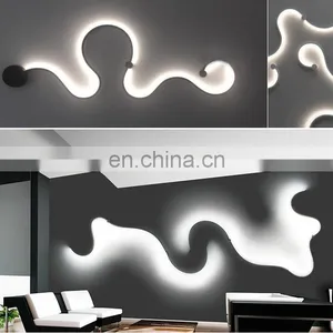 Nordic Newest Creative Aluminum LED Curve Wall Lamp Wall Sconce Snake Modern Wall Light for Home thumbnail-2