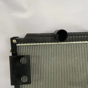 Auto Tractor Engine Cooling System Parts 1301010-H0100 Radiator for Truck thumbnail-4